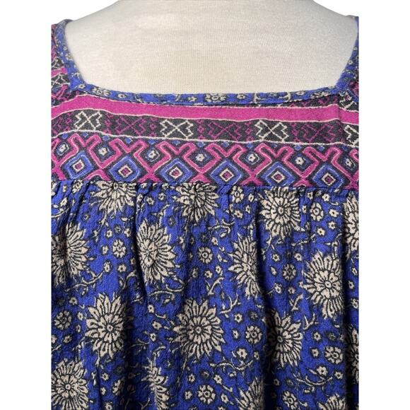 Hollister Short Sleeved Top Blouse X-Small Multicolor Blue, Tan and Pink - Picture 2 of 5